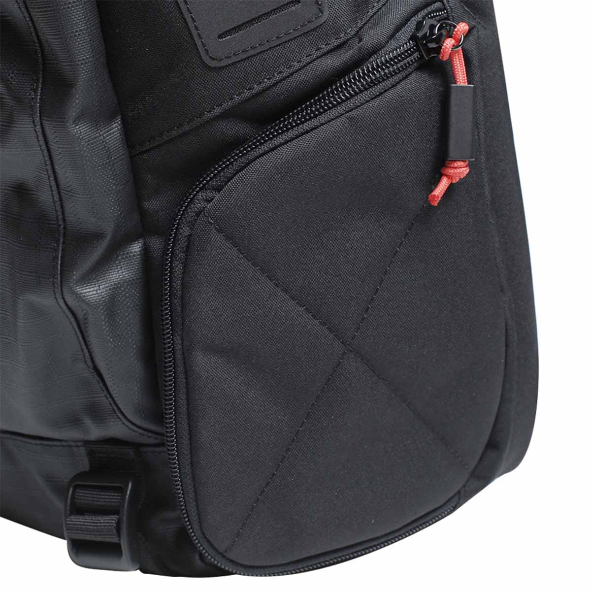 D-THROTTLE BACK PACK
