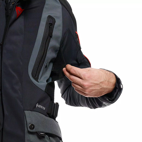 CARVE MASTER 4 GORE-TEX JACKET