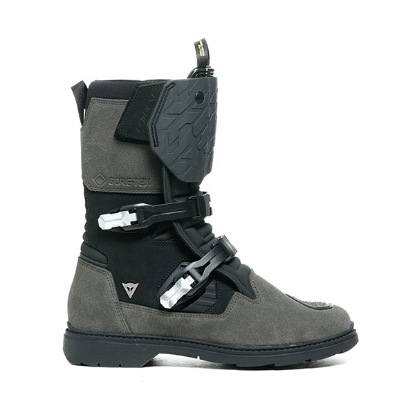 OVERYOND XT GORE-TEX BOOTS